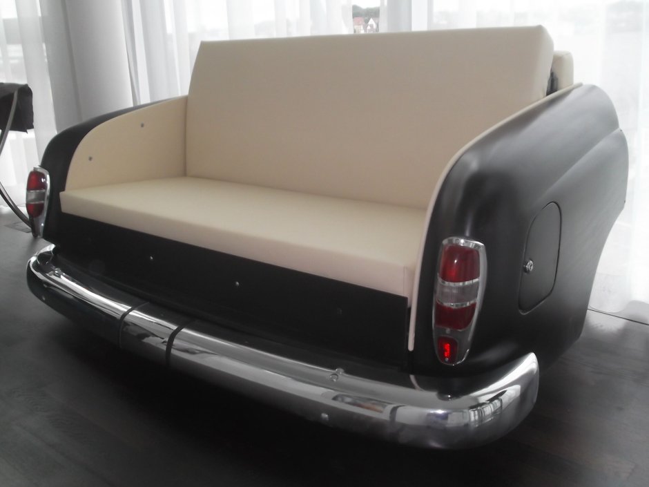 Диваны из старых автомобилей