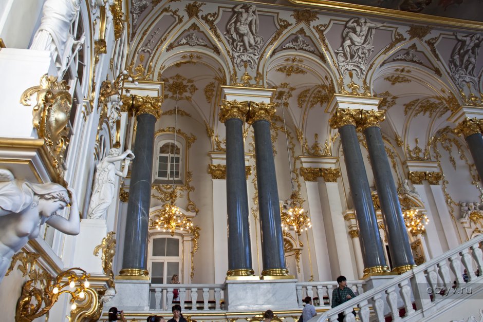 Эрмитаж Посольская (Иорданская) лестница