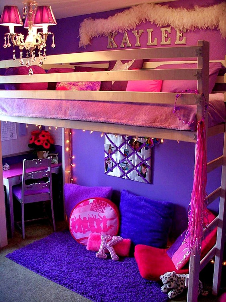 Двухэтажная кровать фиолетовая