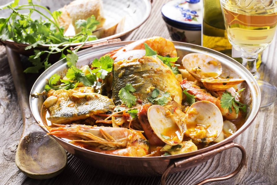 Еда с золотом португальская кухня