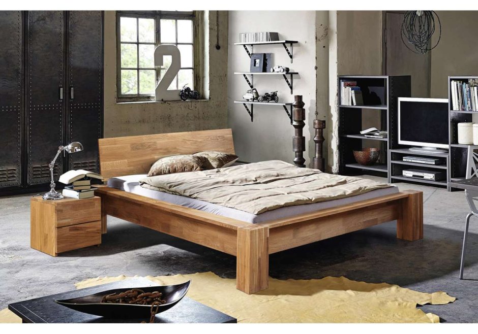 Кровать двуспальная из древесины