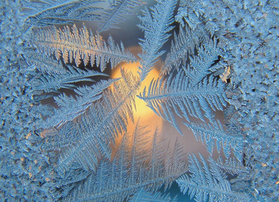 Морозное окно