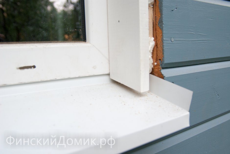 Отлив оконный в деревянном доме