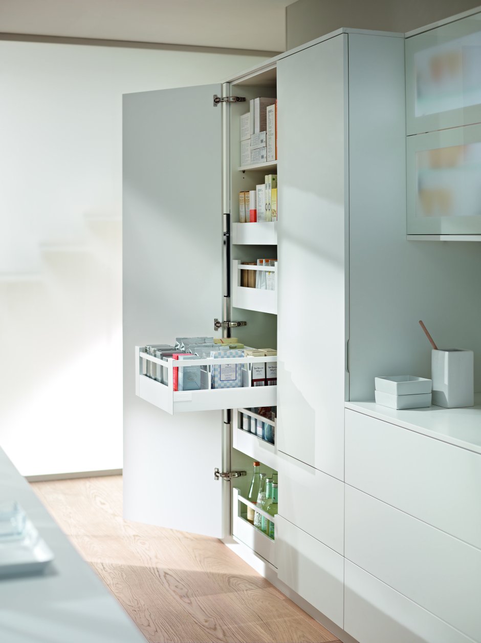 Space Tower Blum тандембокс Blum