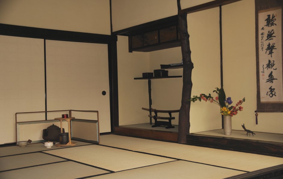 Японский чайный домик внутри