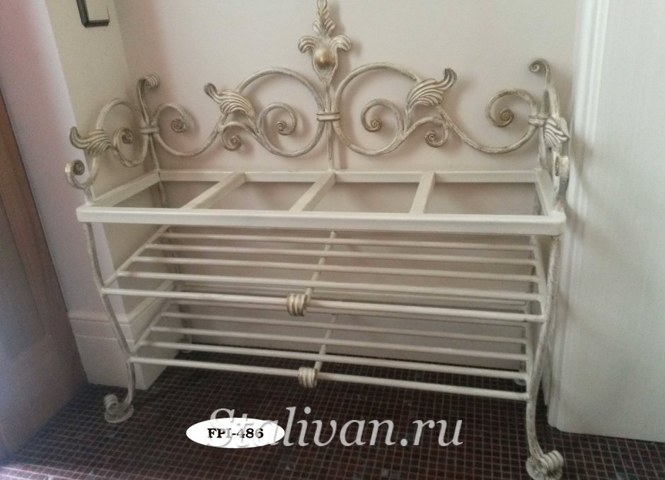 Галошница кованая в прихожую