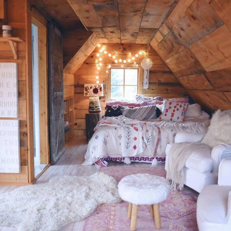 Обустройство мансарды