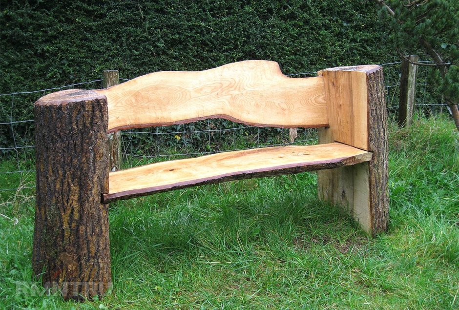 Скамейка из дерева