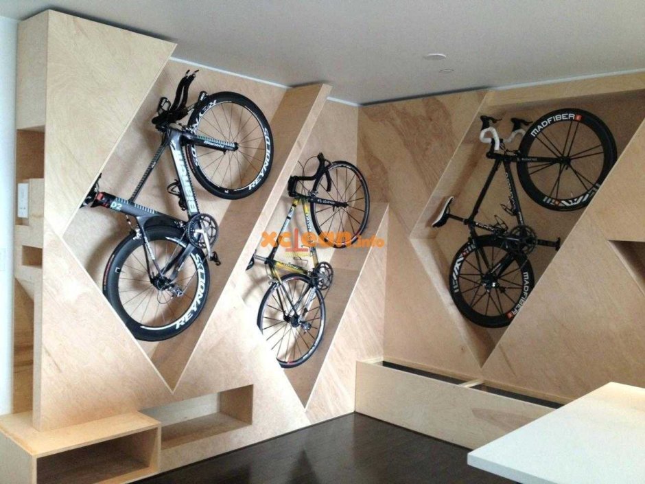 Компактное хранение велосипедов
