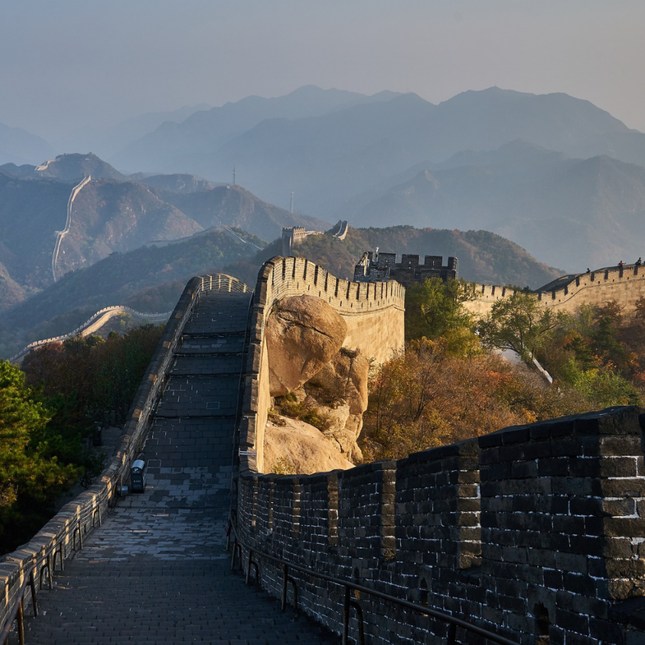 Великая китайская стена туристы
