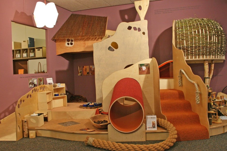 Деревянный игровой комплекс для комнаты
