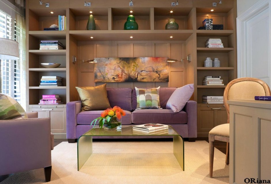 Комната с двумя диванами