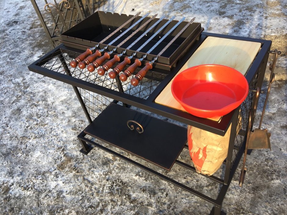 Мангальный стол лофт