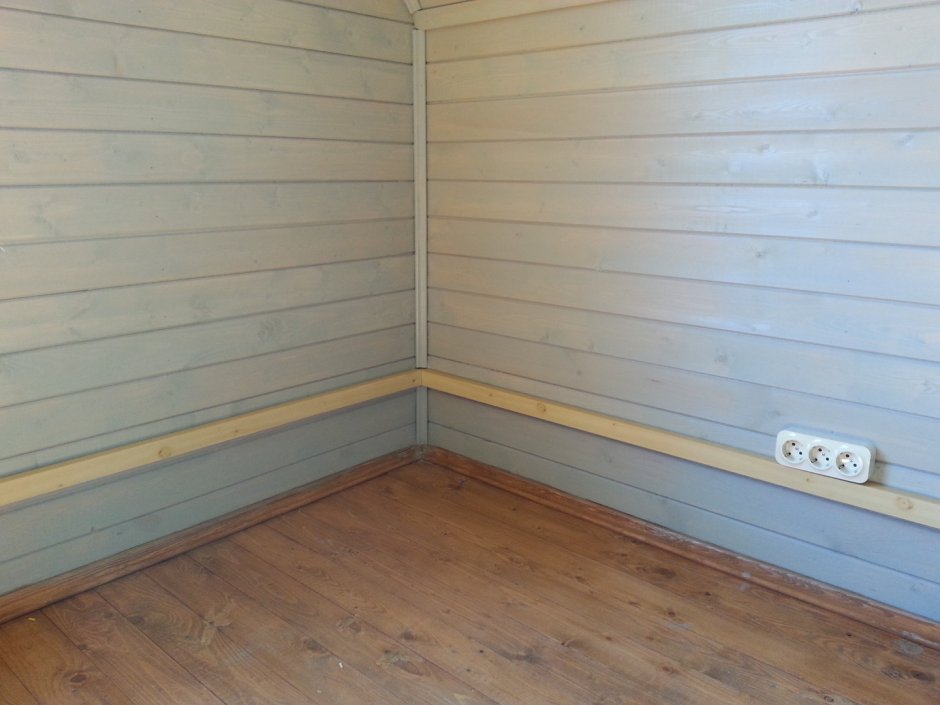 Плинтус Sport Skirting Oak 84x27x2350