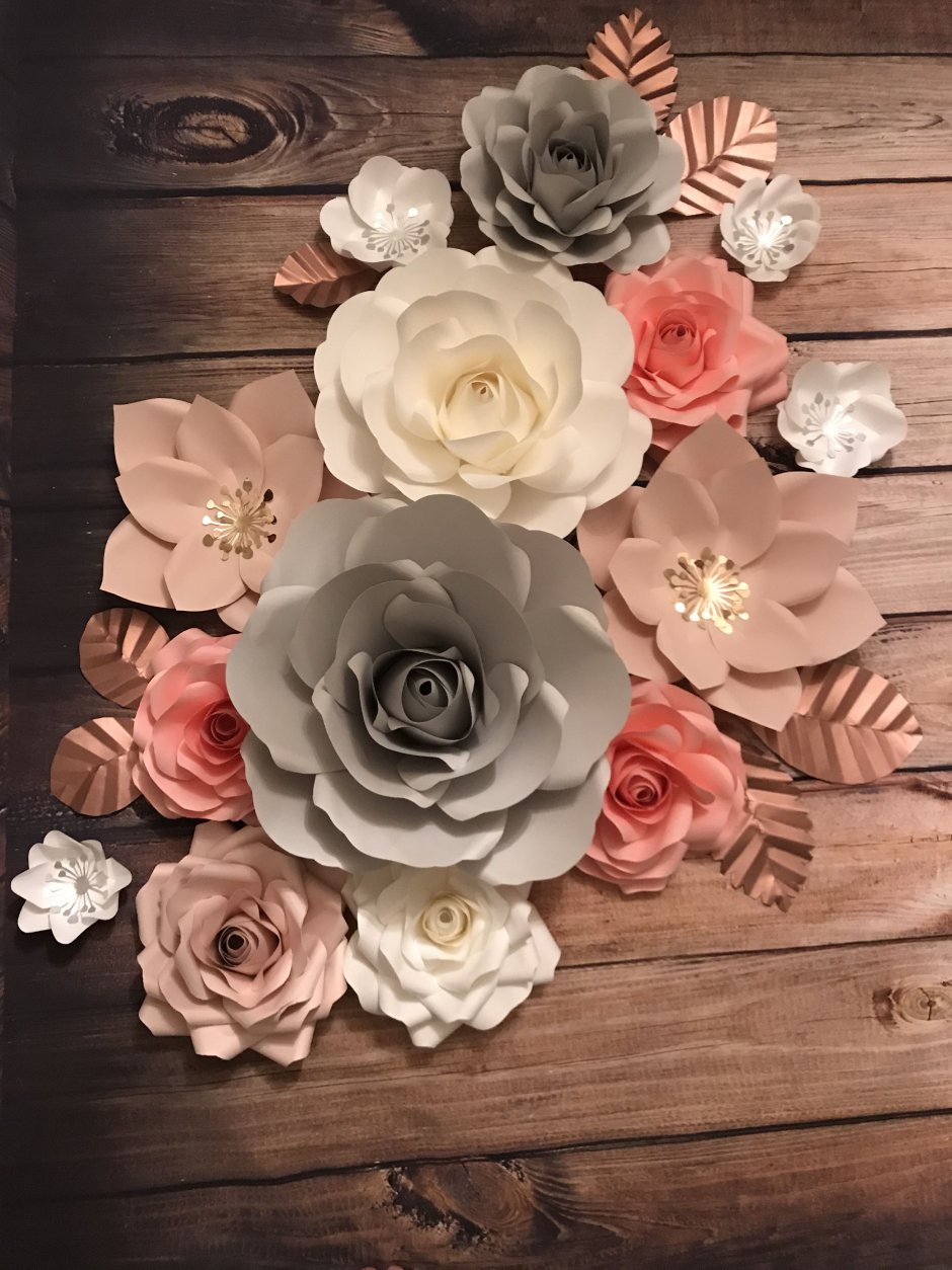 Декоративные цветы на стену