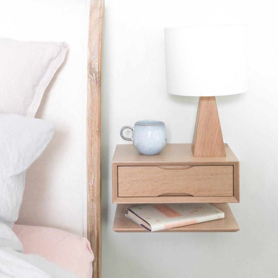 Прикроватная тумбочка с 2 ящиками зеркальная Nightstand