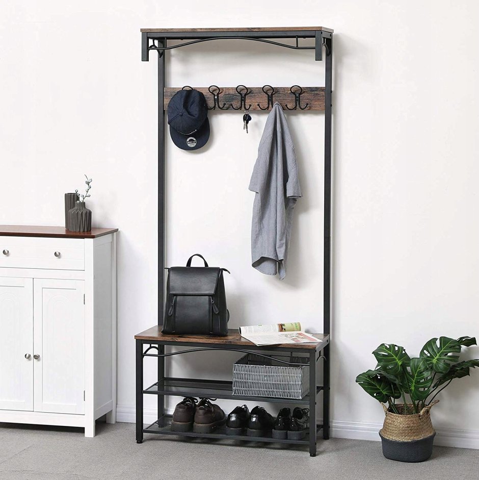 Шкаф в прихожую с рейками