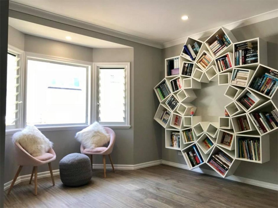 Оригинальные книжные полки