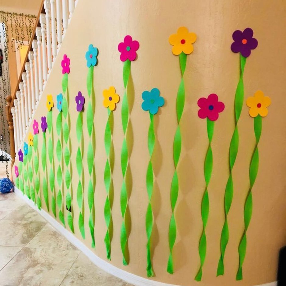 Украшение стен в детском саду