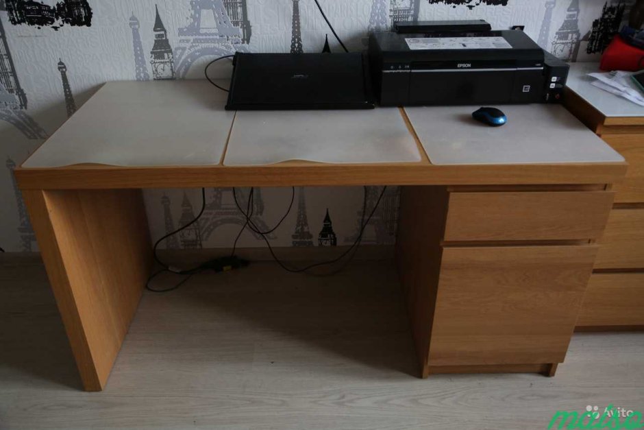 Компьютерный стол ikea Jonas