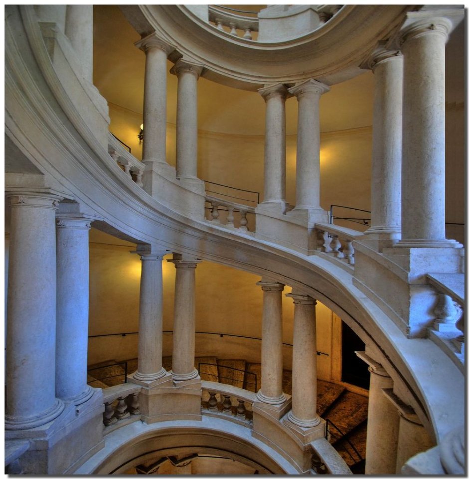 Палаццо Барберини лестница