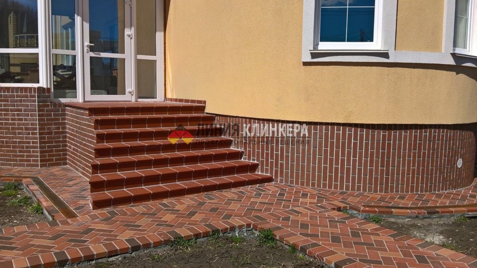 Цоколь дома Feldhaus Klinker r745nf14