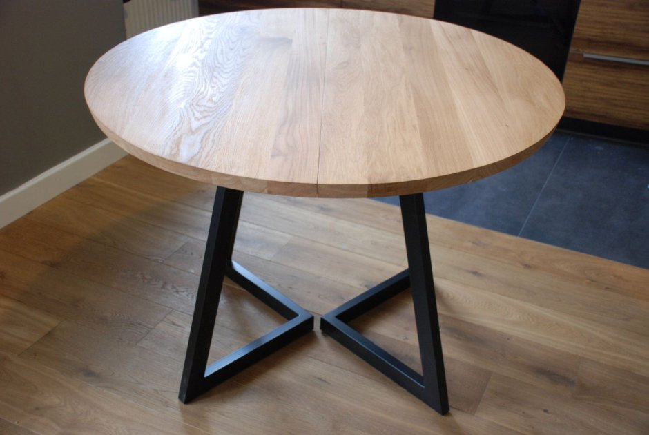 Стол Loft Wooden Round