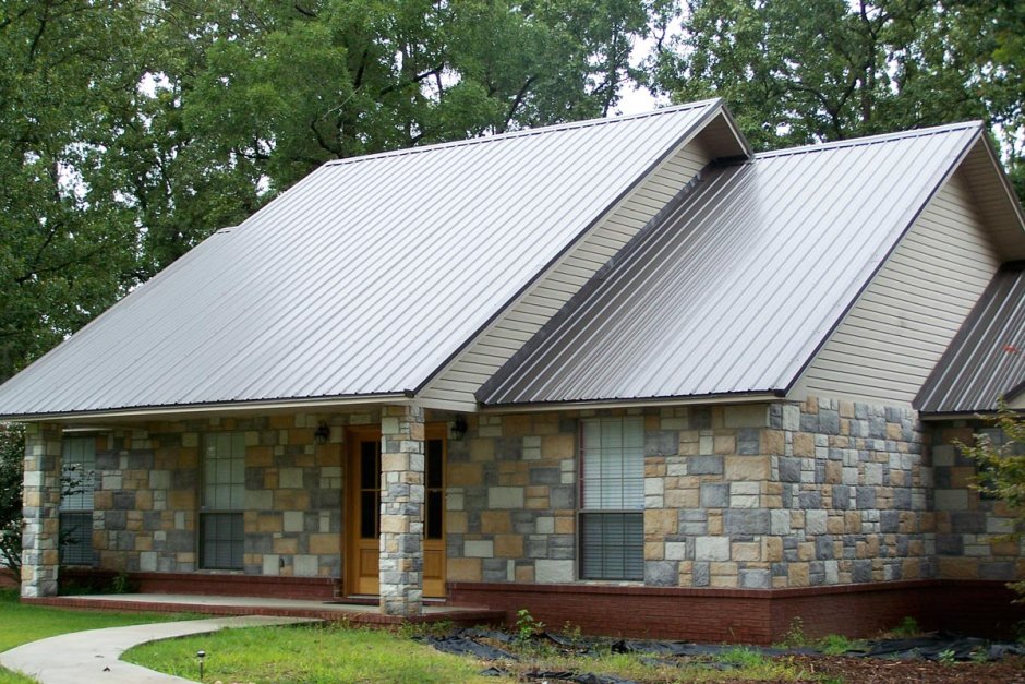 Серый профнастил для крыши