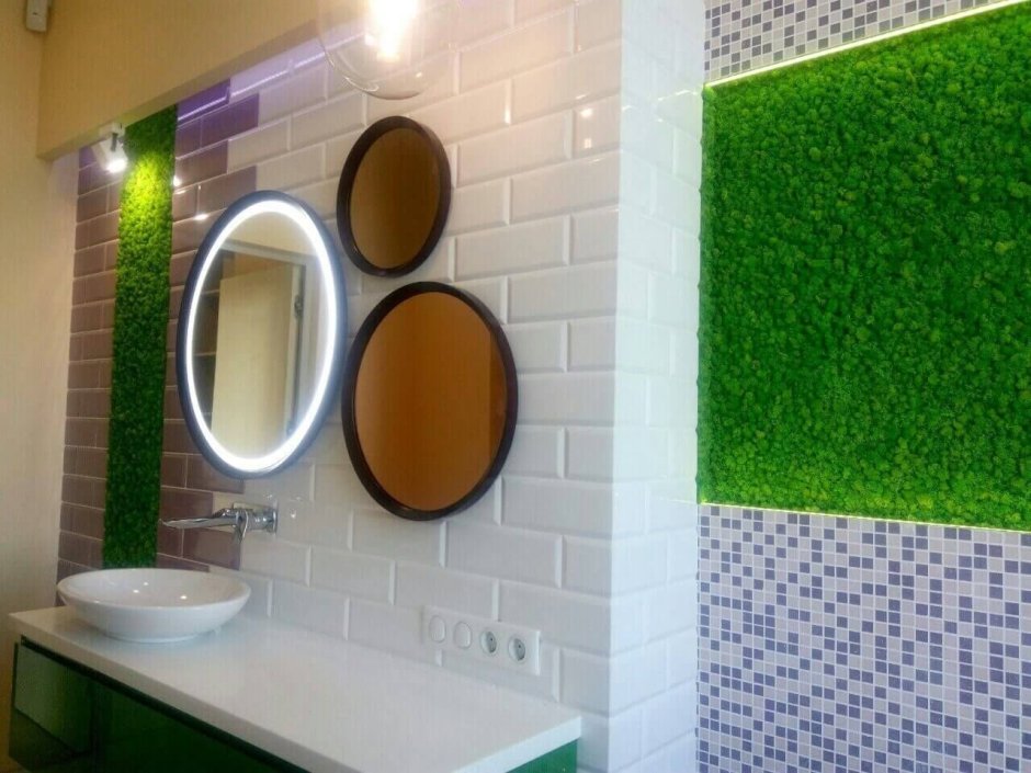 Декоративный мох на стену в ванной