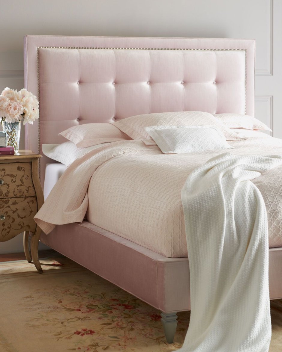Кровать Tufted Headboard