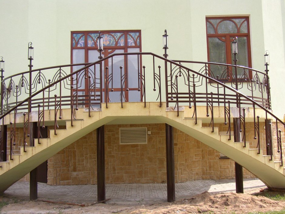 Перила уличные