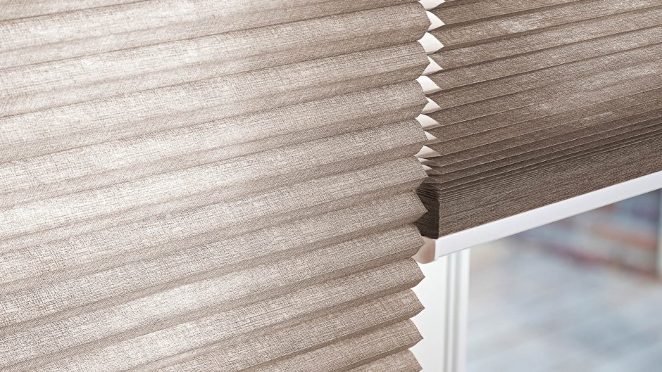 Штора плиссе Velux FML С электроприводом