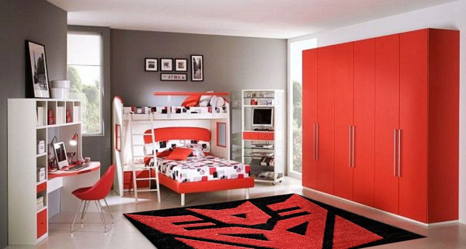Спальня для девочки в красных тонах