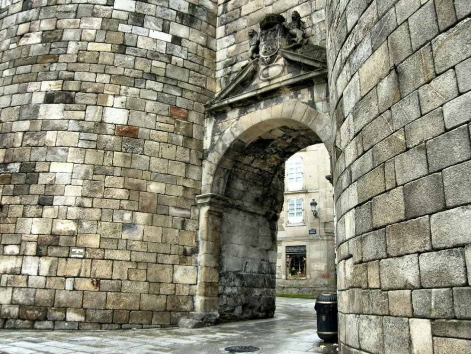 Римские стены в Луго Испания