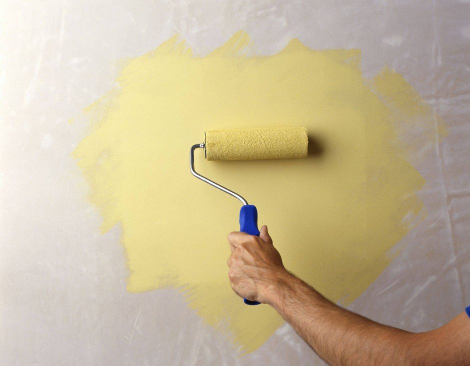 Окрашивание стен водоэмульсионной краской