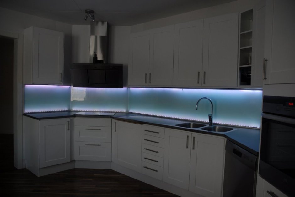 Светодиодная лента RGB В интерьере квартиры