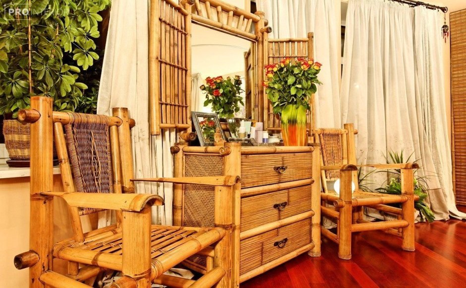 Мебель из бамбука для зала