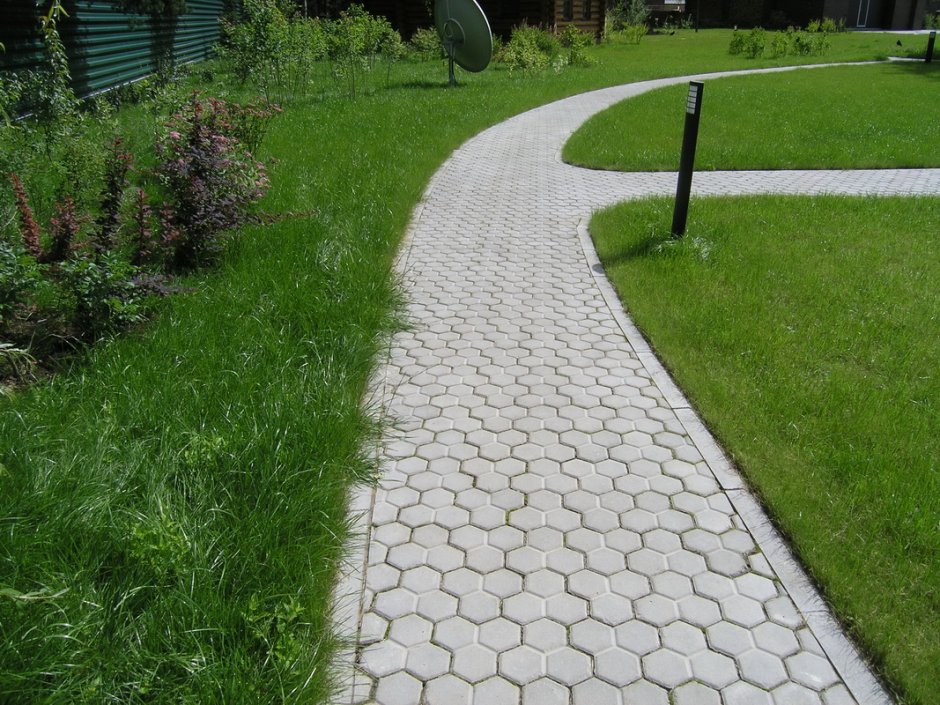 Тротуарная плитка Нобетек соты 1с6ф красно-коричневая
