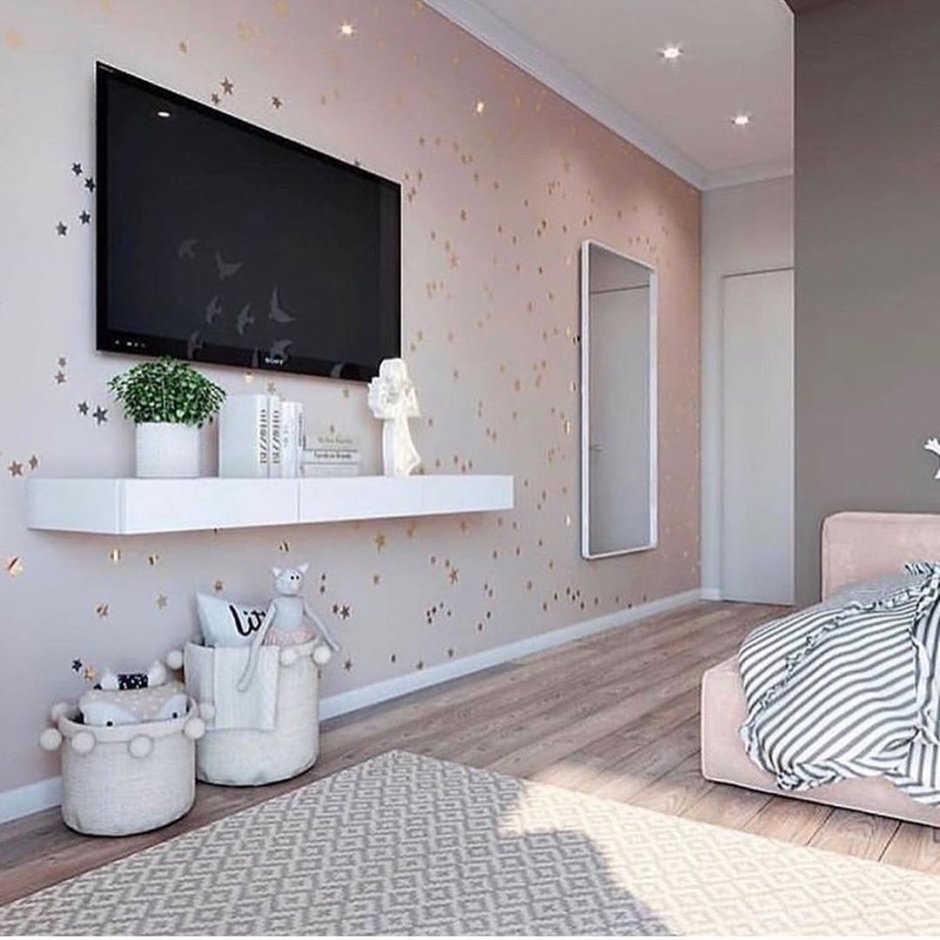 Синие обои в прихожей