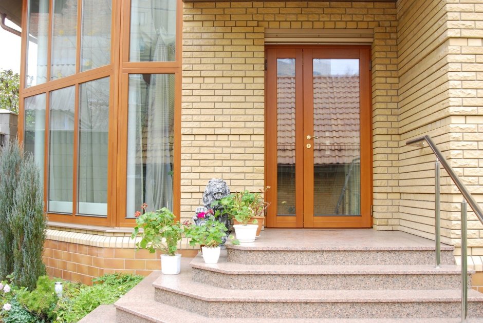 Французские двери Рехау