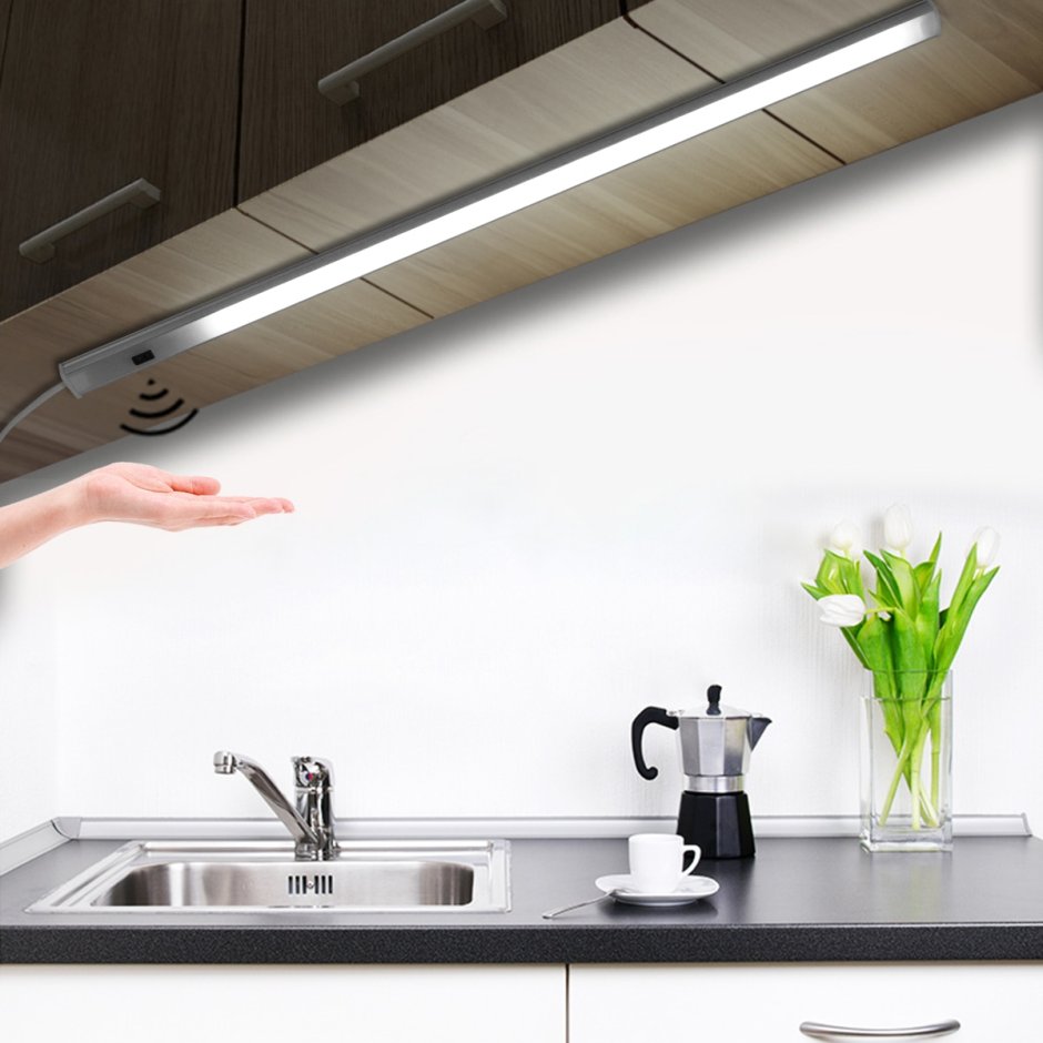 Сенсорный выключатель для светодиодной ленты на кухне