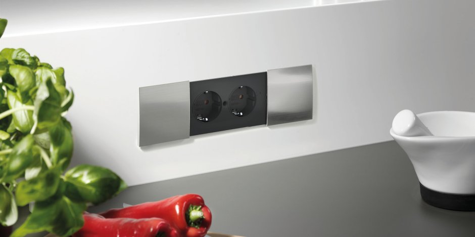 Legrand Niloe двойная розетка для рамок 764542