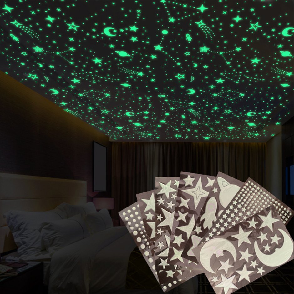Натяжной потолок со светящимися звездами