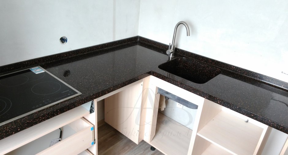 Столешница из керамогранита 1200х600