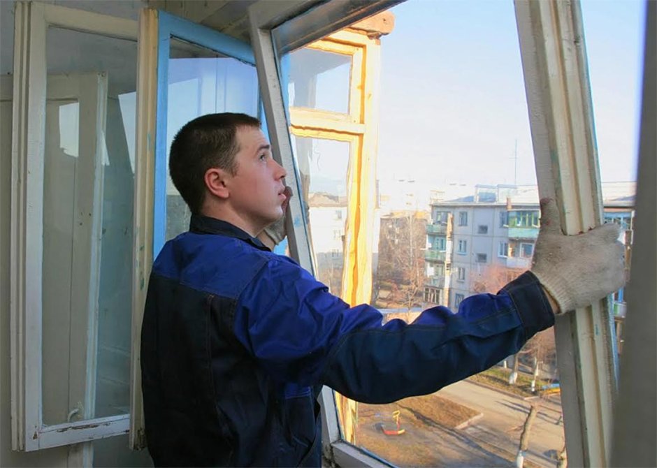 Установщик пластиковых окон