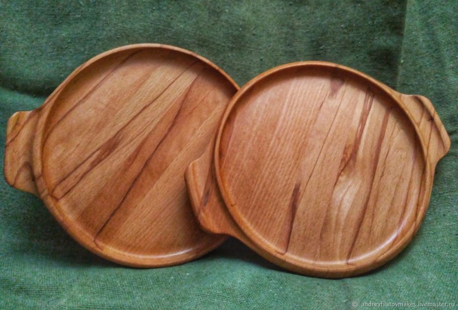 Деревянные тарелки для еды