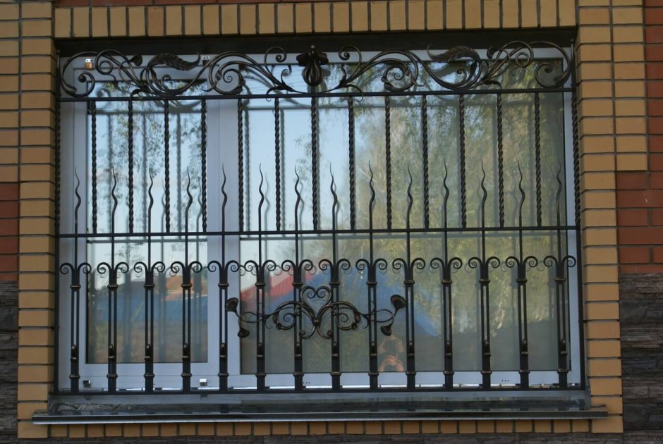 Кованые решетки на полокна