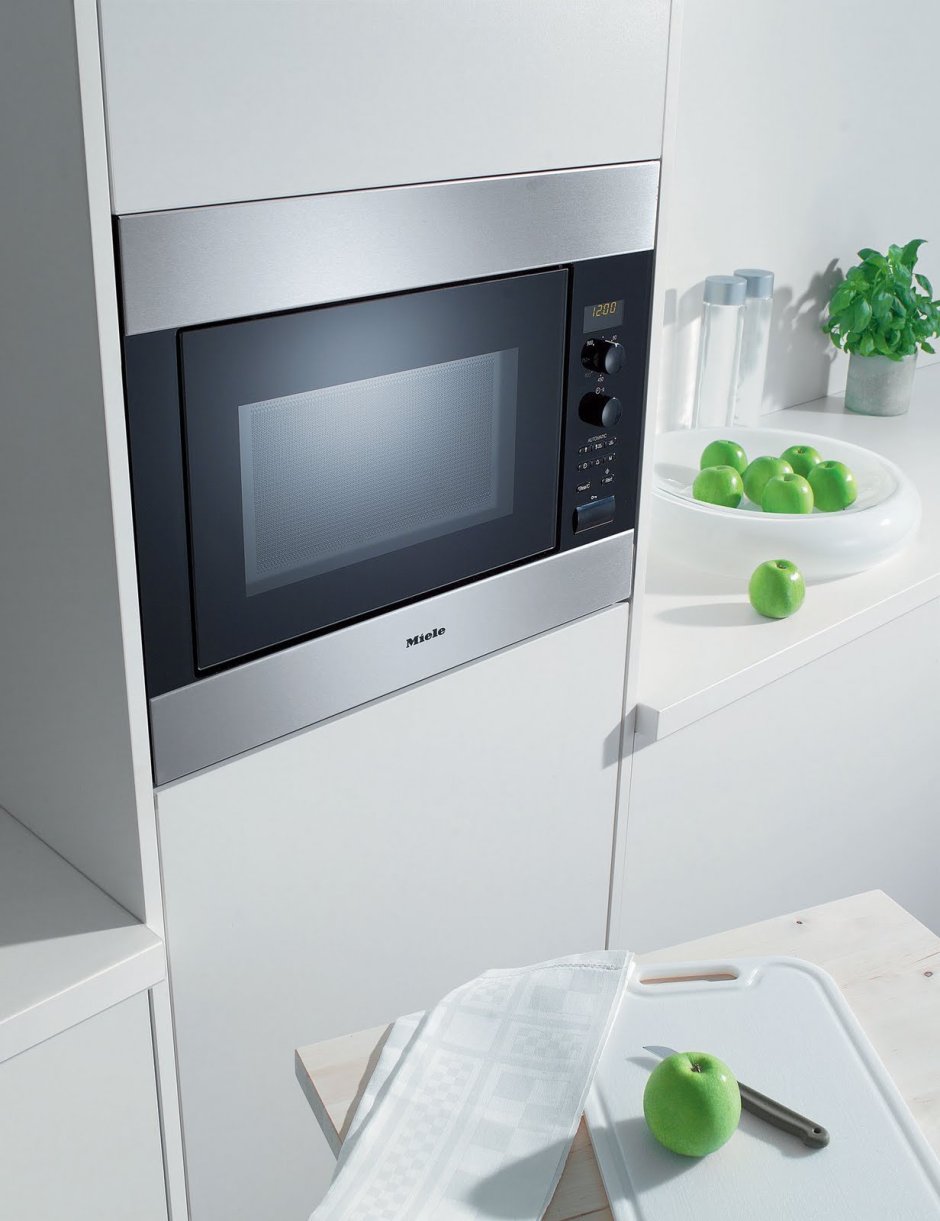 Микроволновая печь встраиваемая Whirlpool AMW 730 IX