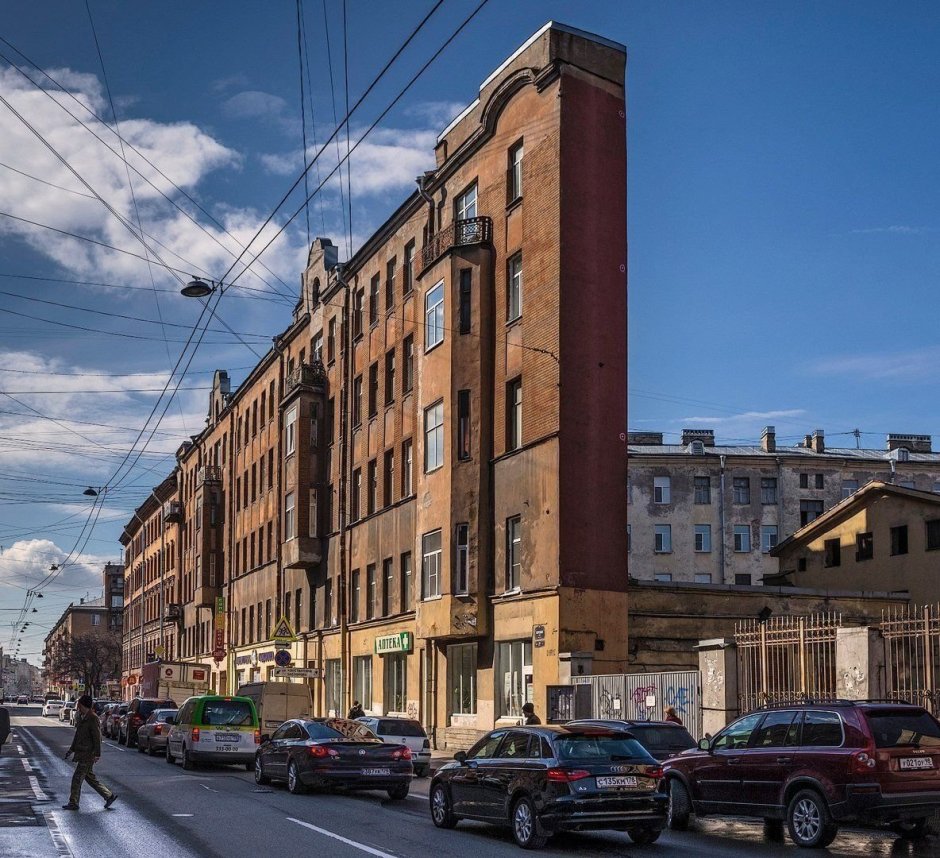 Архитектурный дом в Москве