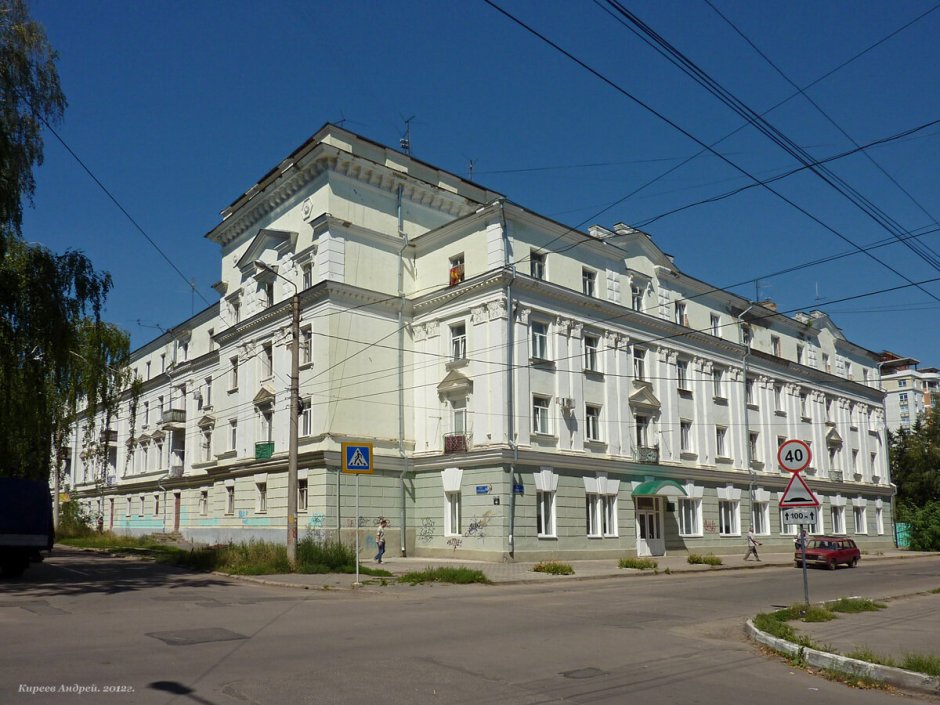 Плоский дом в Москве на Таганке
